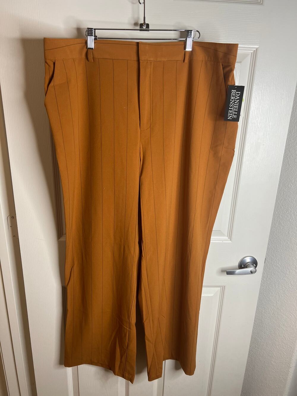 Danielle Bernstein Women's Flat Front Straight Leg Dress Pants NEW ~ Size 18W